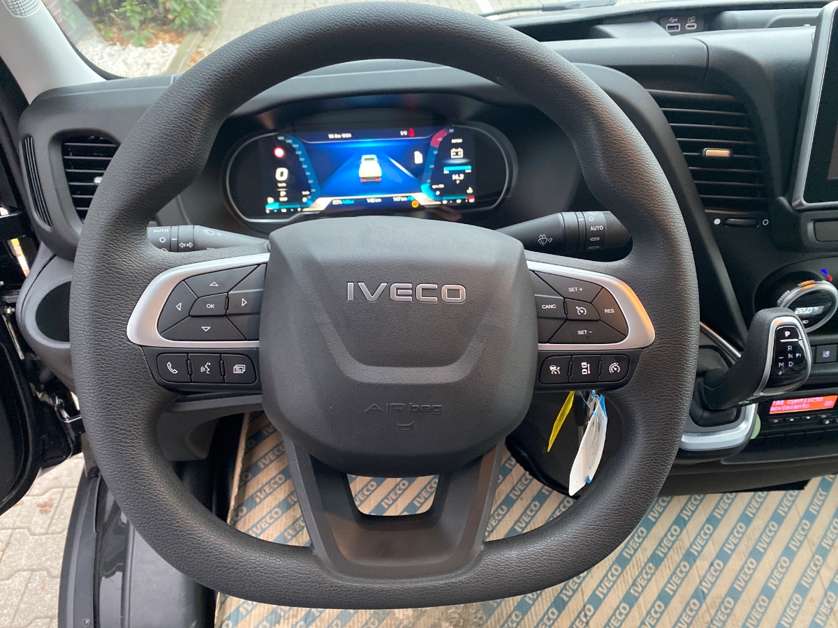 Iveco Daily NW MODEL | 40C18 3.0 Automaat Bakwagen met Laadklep