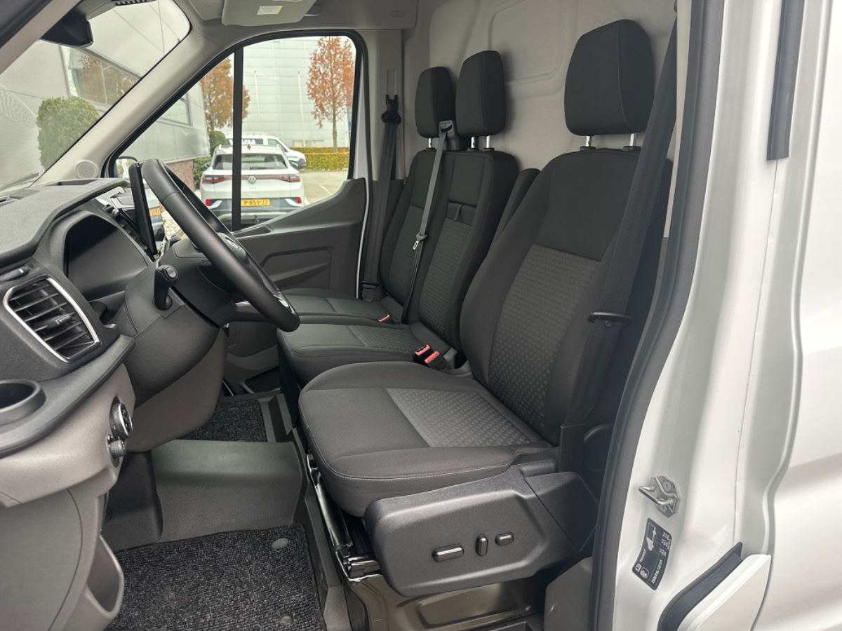 Ford E-Transit 350 L3H2 RWD Trend 68 kWh | Adaptive CC | Stoelvw. | Navi | Camera | Omvormer | Laadruimte Pakket