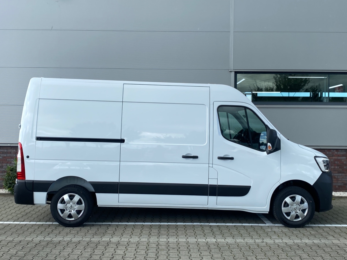 Renault Master T35 2.3 dCi 135 L2H2 Work Edition | 2xSchuifdeur THK 4SB