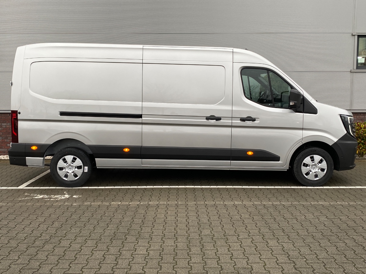 Nissan Interstar VAN MY24 dCi 150 L3H2 3.5T TEKNA | Zilvergrijs | 5 JR. Garantie