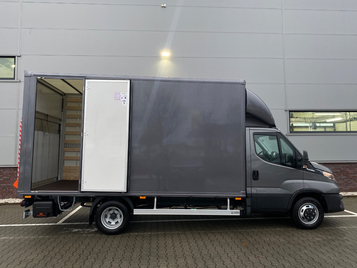 Iveco Daily NW MODEL | 40C18 3.0 Automaat Bakwagen met Laadklep