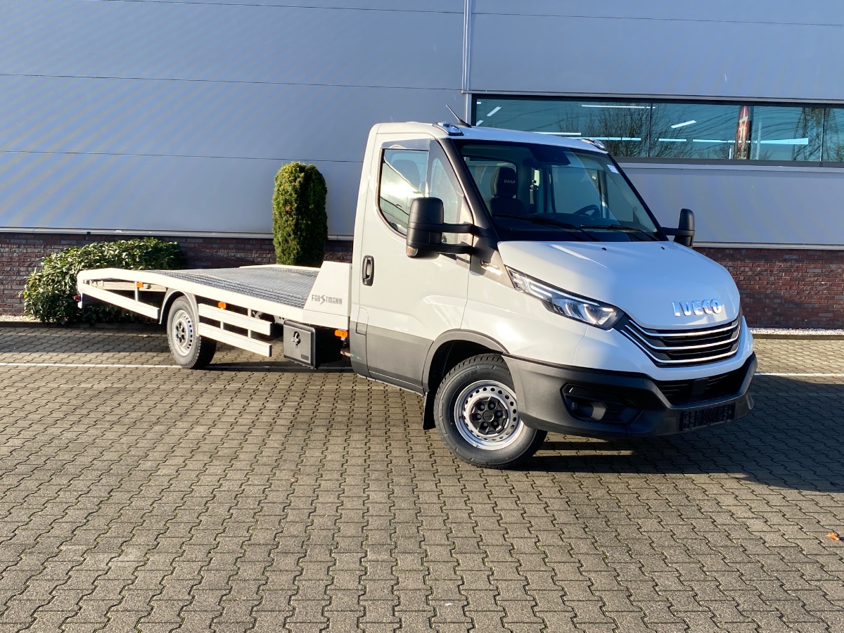 Iveco Daily 3.0 180PK Automaat | Oprijwagen Faustmann