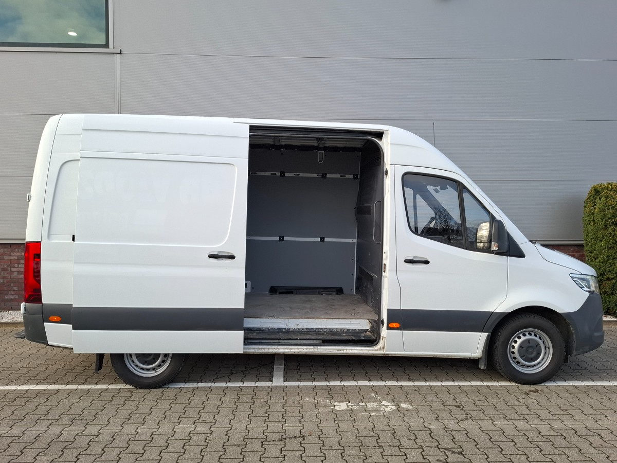 Mercedes-Benz Sprinter 317 CDI AUT L2H2 RWD | LED CAM COMFSTOEL TREKHAAK STOELVERW.