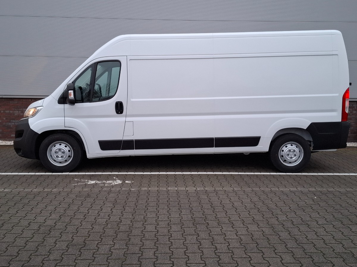 Citroen ë-Jumper 435 L3H2 Club 70 kWh