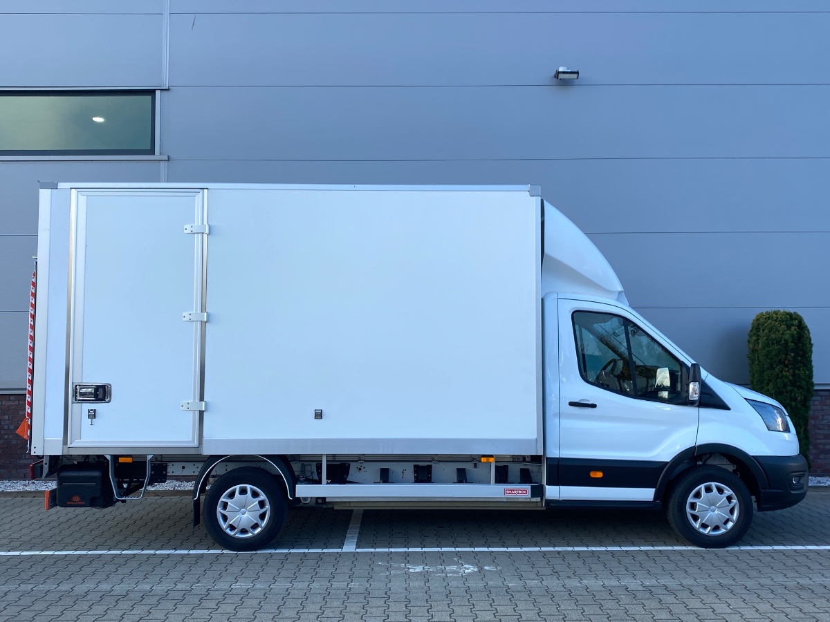 Ford E-Transit 425 L4H1 Trend 68 kWh Bakwagen + Klep DHOLLANDIA + Zijdeur