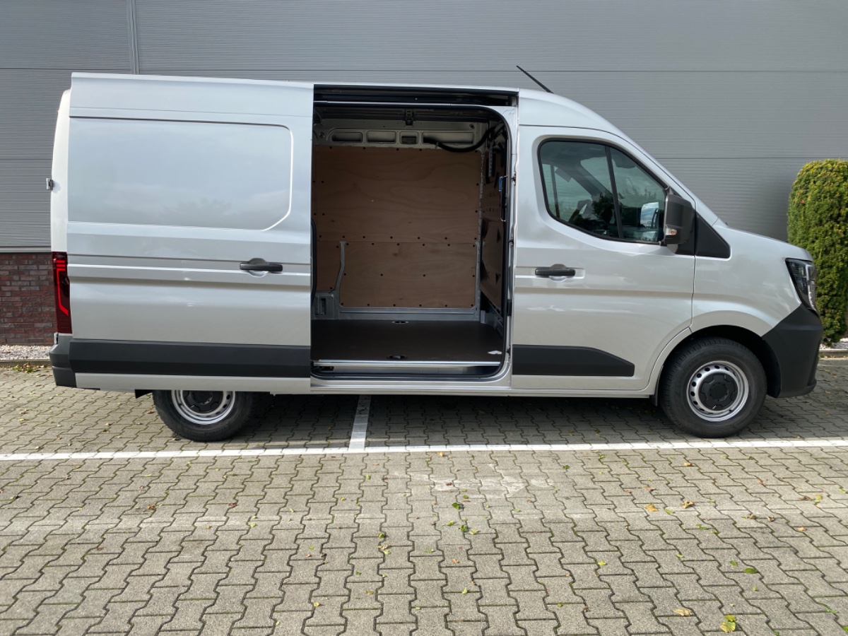 Renault Master L2H2 T35 Blue dCi 130 E06e advance – Gris Etoile