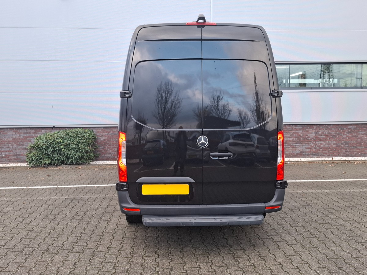 Mercedes-Benz Sprinter 316 CDI L2H2 AUT RWD | NAV CAM | LED koplampen | Adaptive Cruise | Gev. stoel | PDC V+A