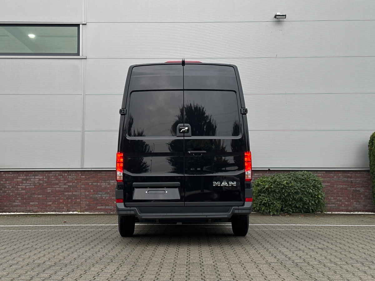 MAN TGE 3.140 3,5t L3H3 2.0 TDI Aut. | Deep Black