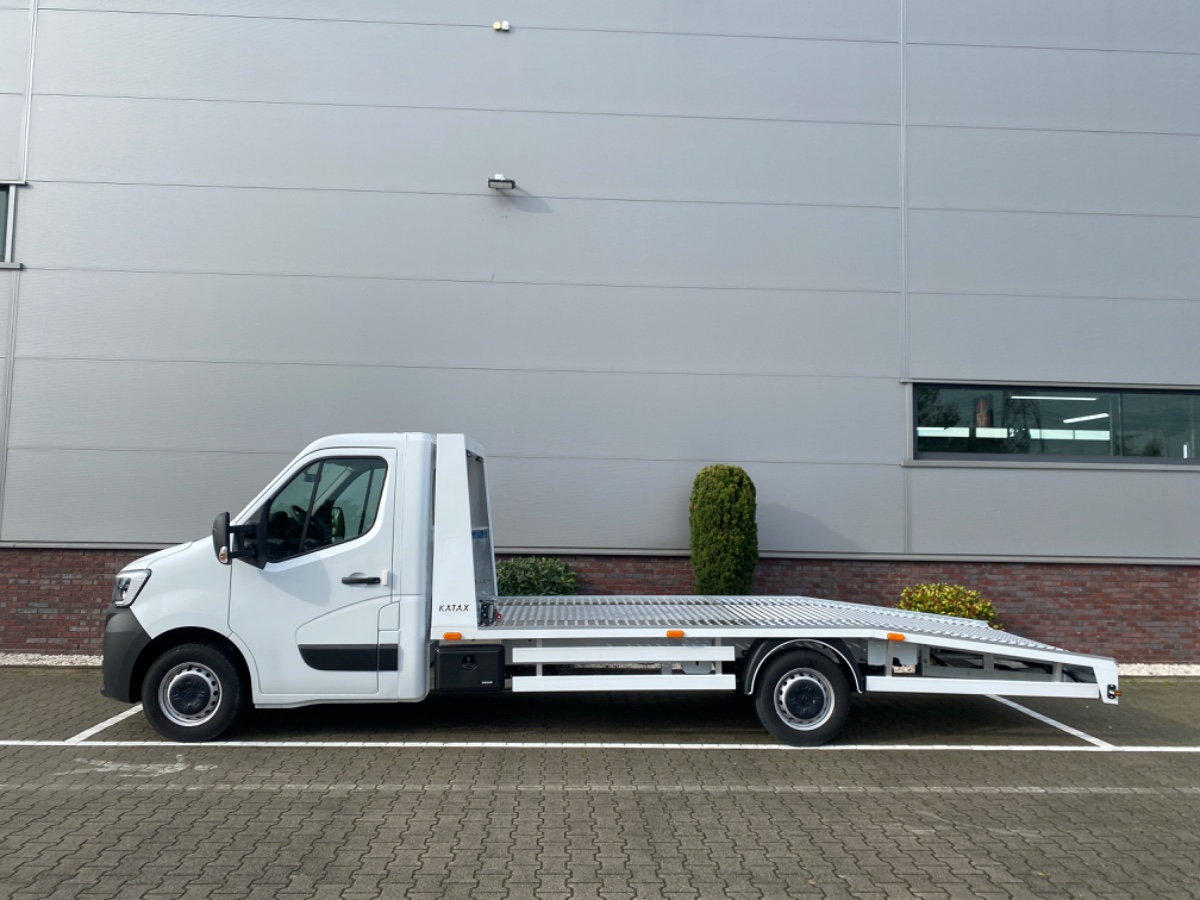 Renault Master 165PK Oprijwagen Katax met Flyover