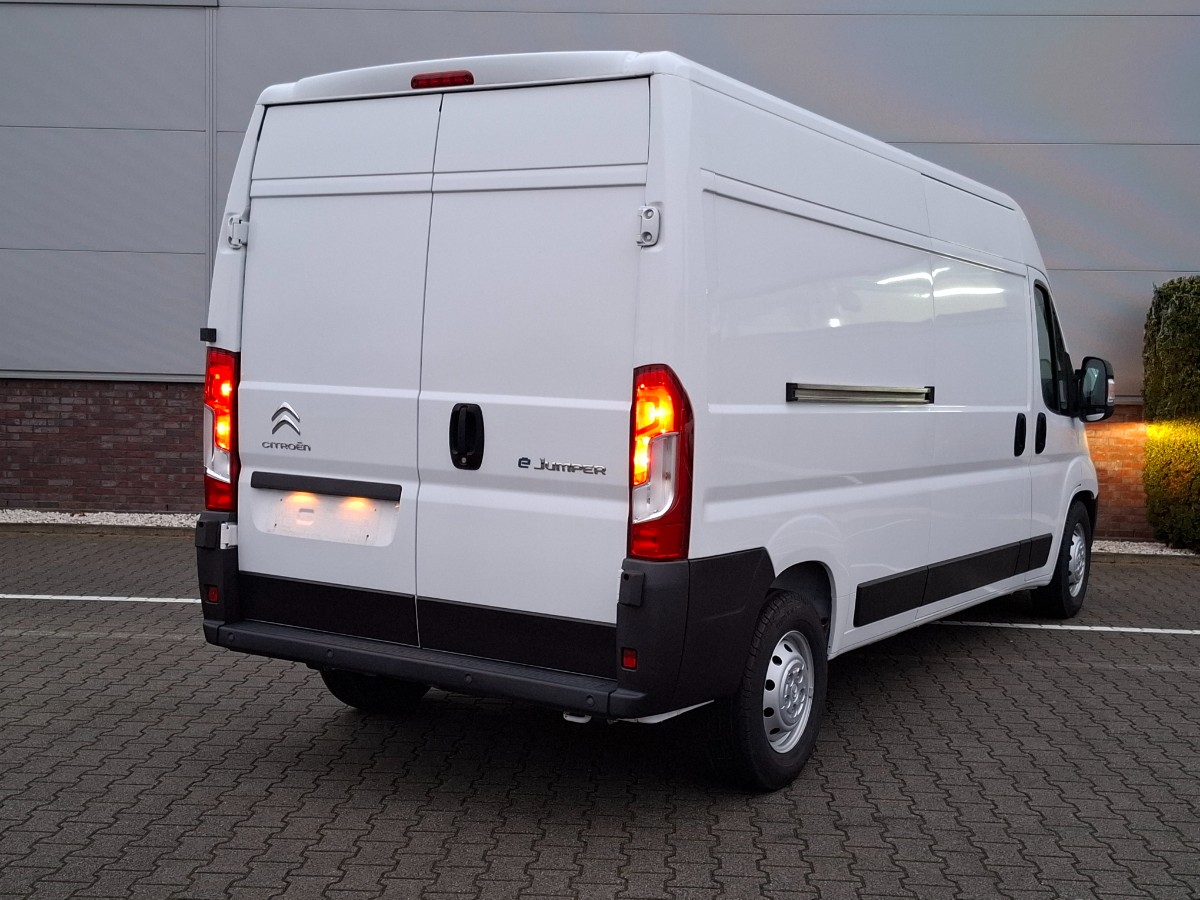 Citroen ë-Jumper L3H2 Zwaar 3.5t 75 kWh Nieuwprijs €80350,-