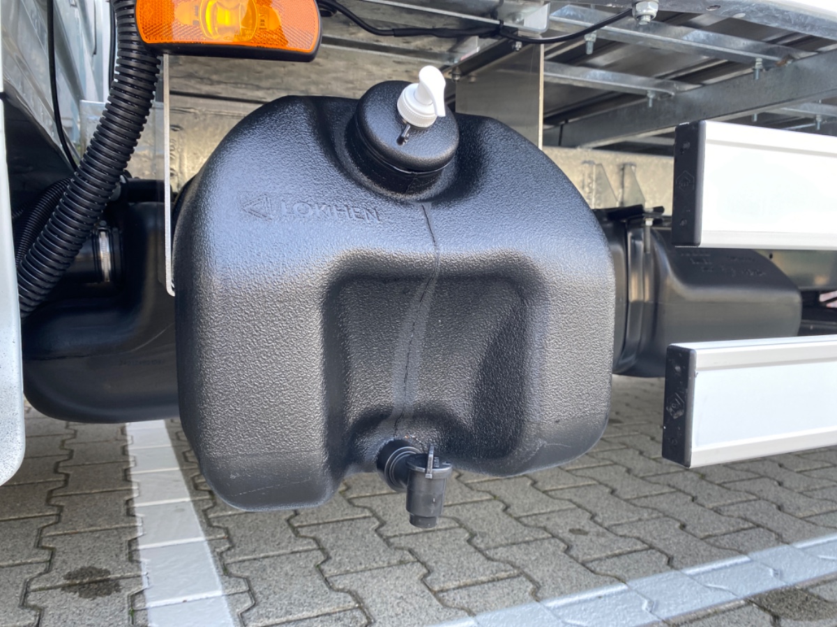 Iveco Daily 35S18 3.0L 180PK AUT | Oprijwagen | Geveerde stoel | 3.5t trekgw. | Adaptive CC | LED NAV ECC | Faustmann opbouw