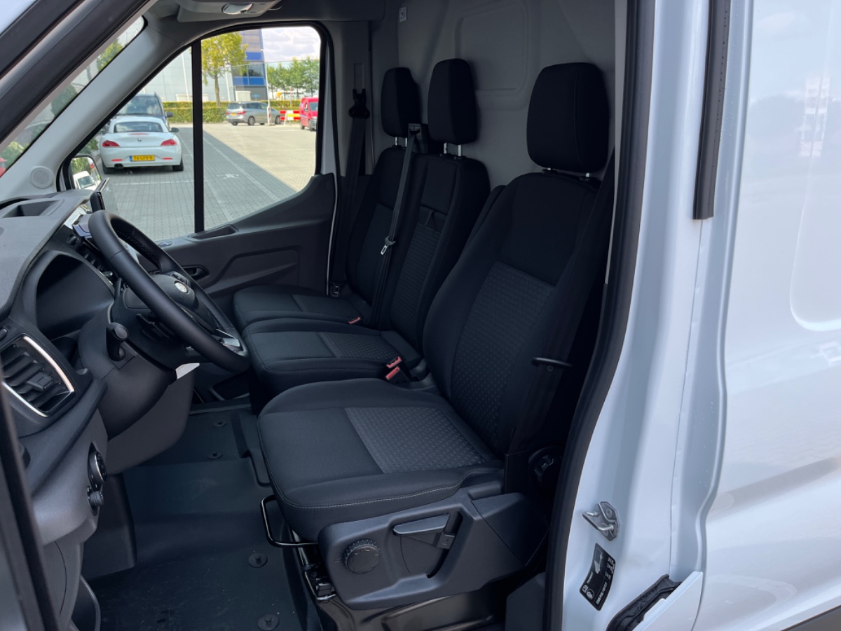 Ford Transit 350 2.0 TDCI L2H2 Trend Automaat