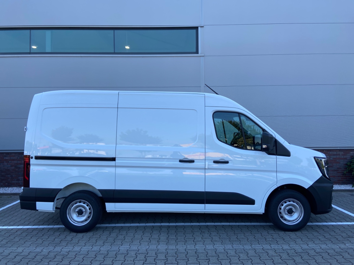 Renault Master L2H2 T35 Blue dCi 130 E06e start