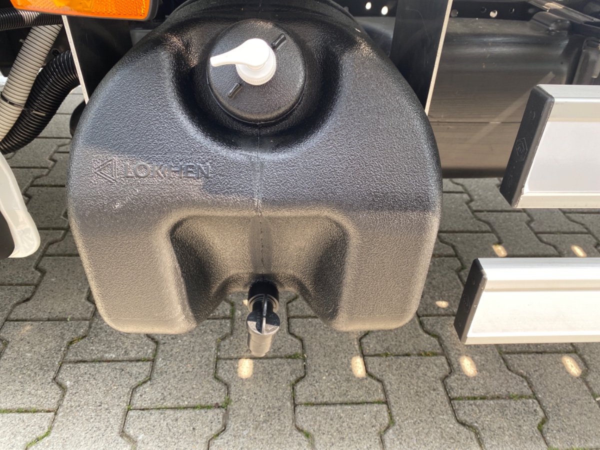Iveco Daily 35S18 3.0L 180PK AUT | OPRIJWAGEN | LED NAVI THK Adaptive CC ECC | 3.5t trekgw. | Faustmann opbouw