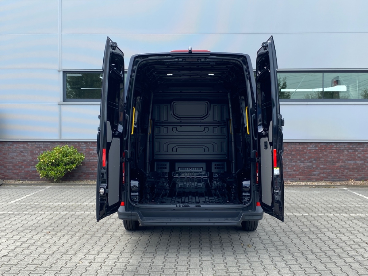 MAN TGE 3.180 L3H3 2.0 TDI AUT | 2x SD | ErgoComfort | Stuur vw. | ECC | LED | Navi Gr. scherm | Lane ass.