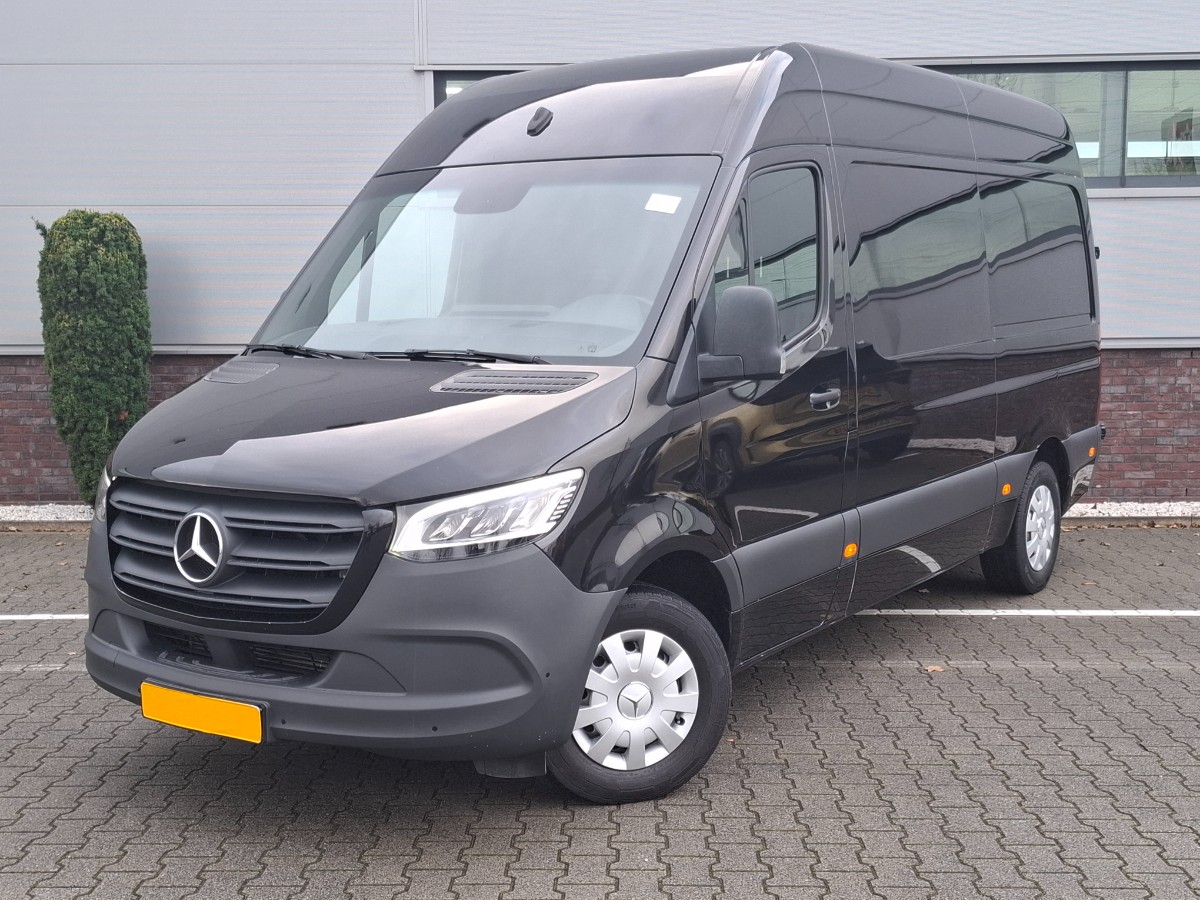 Mercedes-Benz Sprinter 316 CDI L2H2 AUT RWD | NAV CAM | LED koplampen | Adaptive Cruise | Gev. stoel | PDC V+A