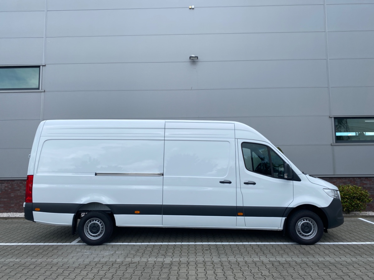 Mercedes-Benz Sprinter 317 CDI L3H2 | CRUISE MBUX COMFST