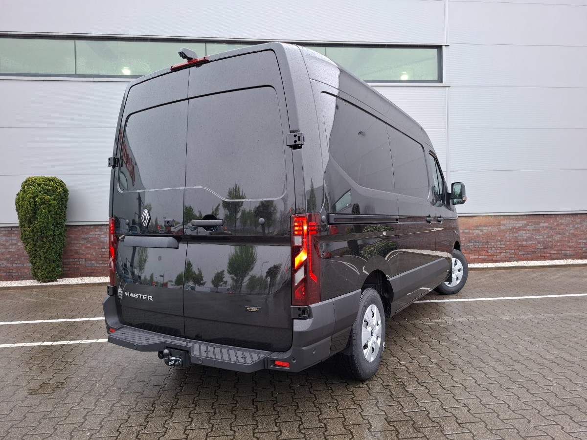 Renault Master GB L2H2 T35 E-Tech 140 pk long range extra
