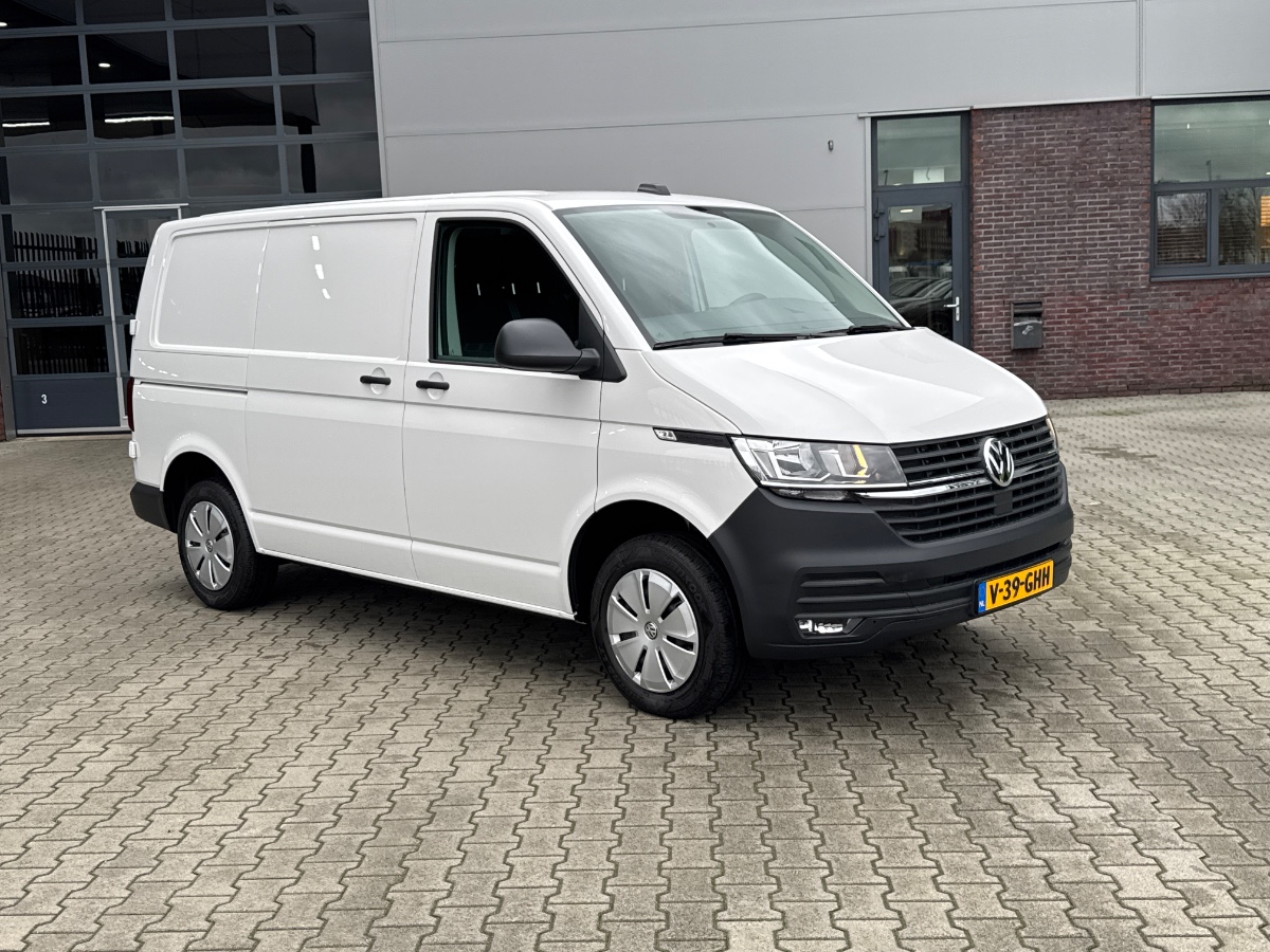 Volkswagen Transporter 2.0 TDI L1H1 110PK