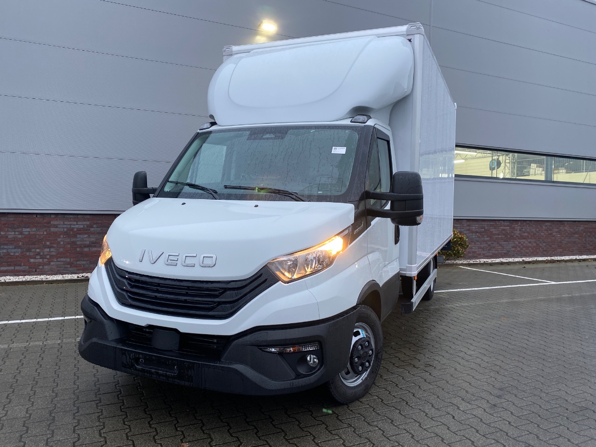 Iveco Daily NW MODEL | 40C18 3.0 Automaat Meubelbak met Laadklep Automaat