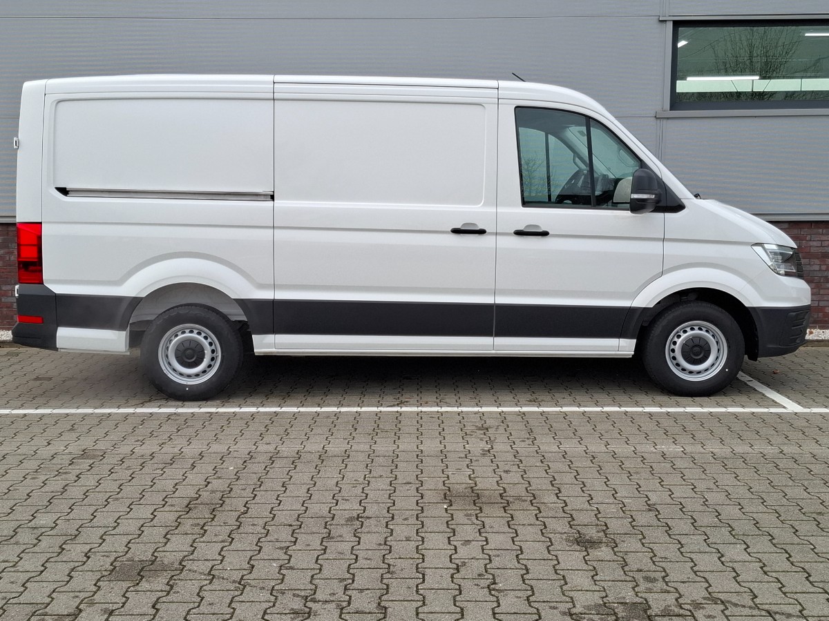 Volkswagen Crafter NW MODEL 2.0 TDI 140PK 35 FWD L3H2 | ComfortPlus Stoel | LED Koplampen | MF-stuur | Camera | Trekh. voorber.