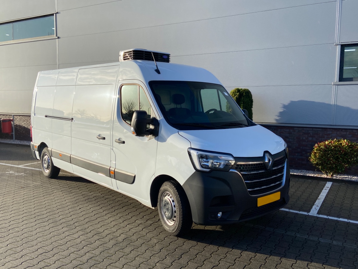 Renault Master KOEL/VRIES Xarios200 en dikkere isolatie met Gruauspecificatiie en nachtkoeling