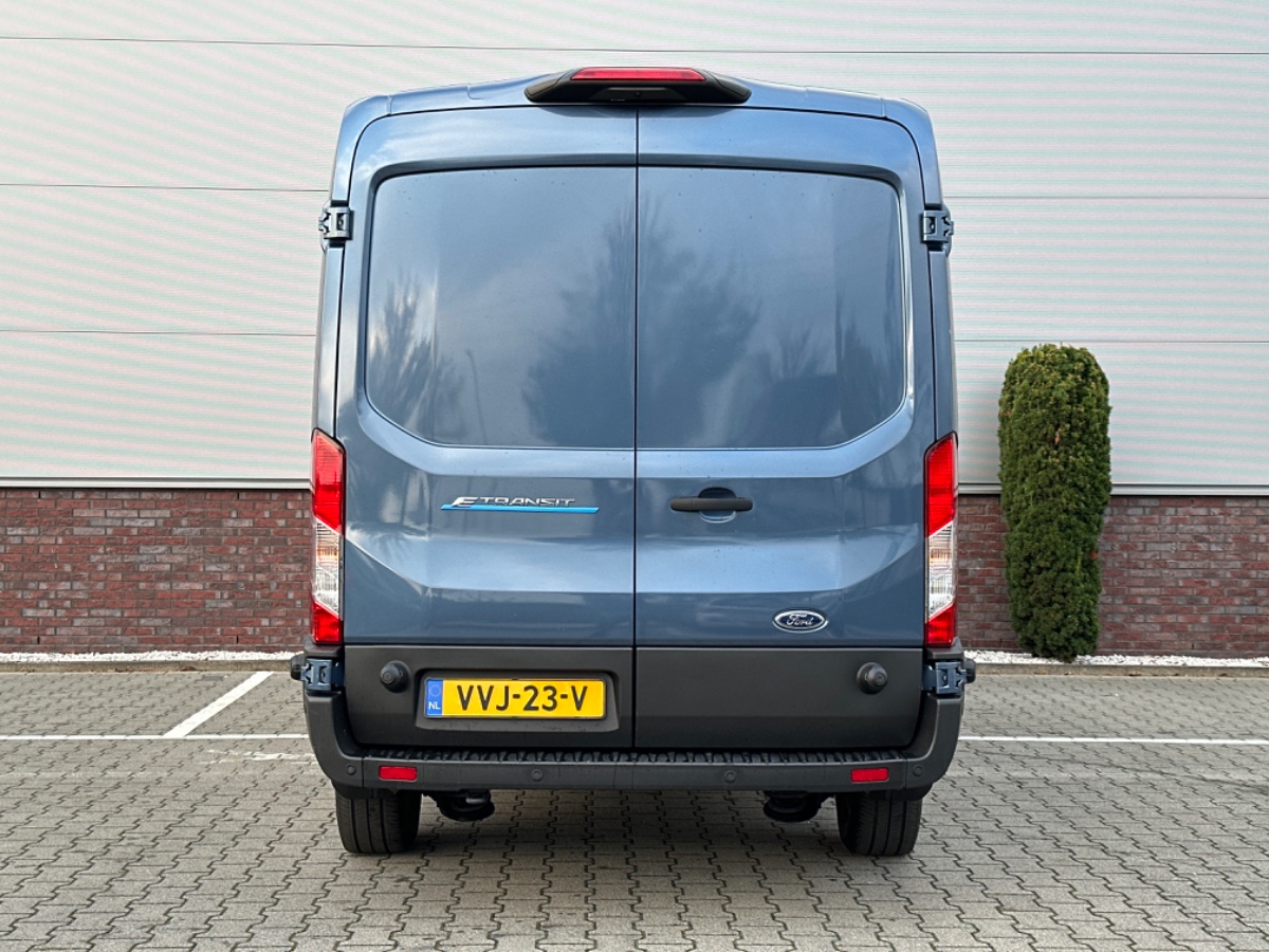 Ford E-Transit 350 L3H2 RWD Trend 68 kWh | Adaptive CC | Stoelvw. | Navi | 360 Cam | Omvormer | Laadruimte Pak