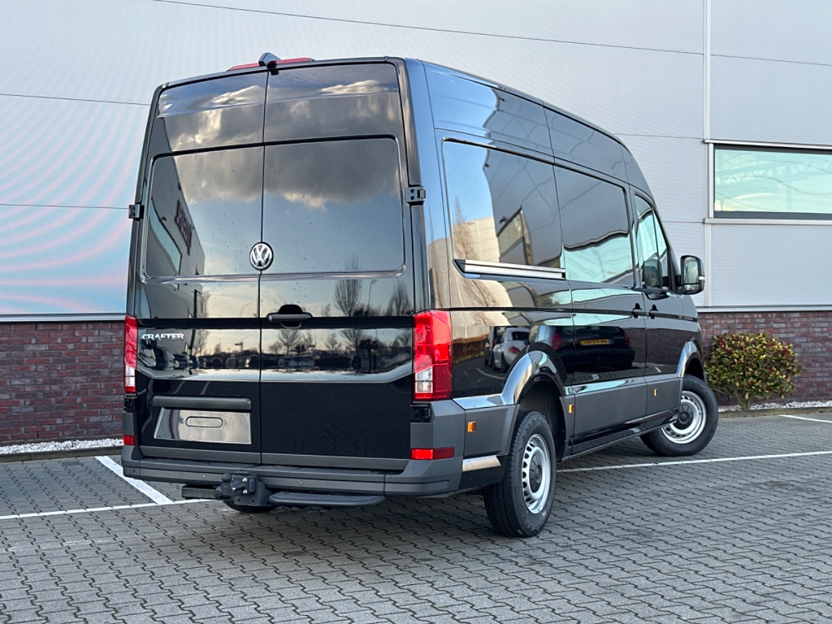 Volkswagen Crafter 35 2.0 TDI 177PK AUT L3H3 | 2x Schuifdeur Trekhaak LED Navi Stoelverw. ErgoComfortstoel