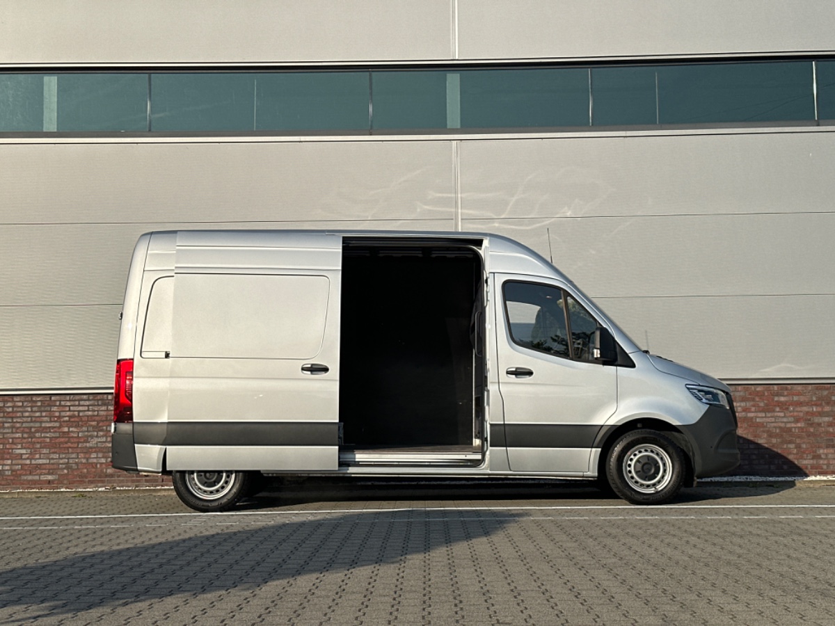 Mercedes-Benz Sprinter 315 CDI L2H2 AUT FWD | LED MBUX CC CAM