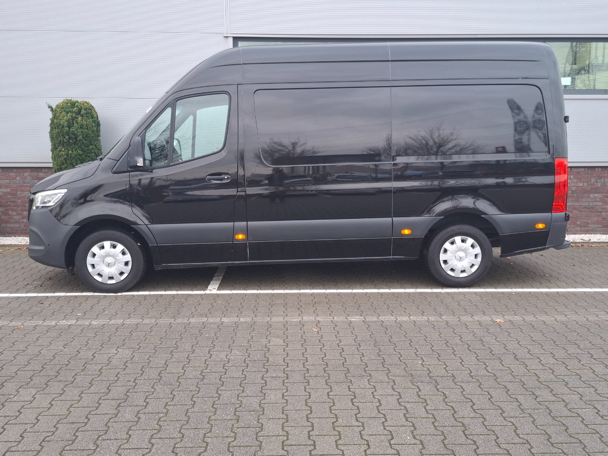 Mercedes-Benz Sprinter 316 CDI L2H2 AUT RWD | NAV CAM | LED koplampen | Adaptive Cruise | Gev. stoel | PDC V+A