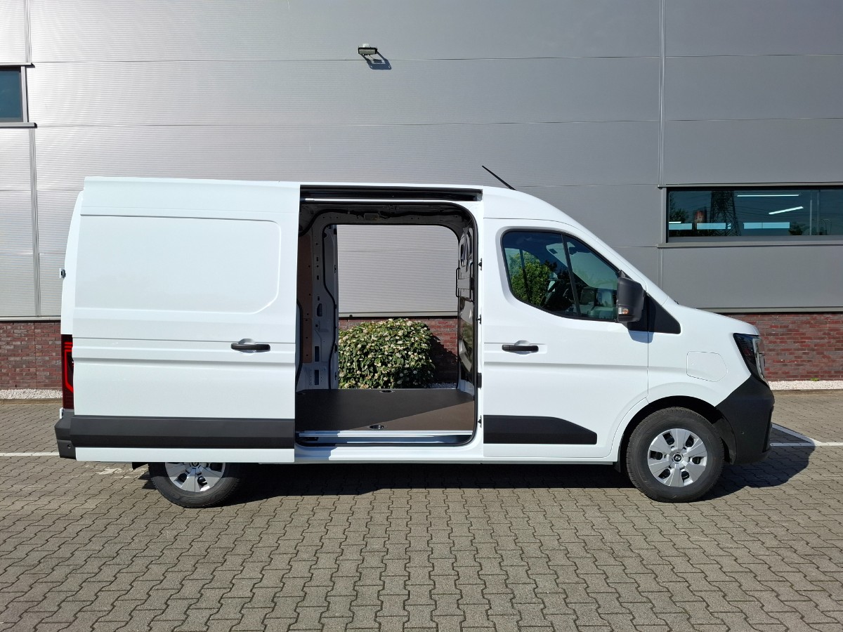 Renault Master GB L2H2 T35 E-Tech 140 pk long range extra