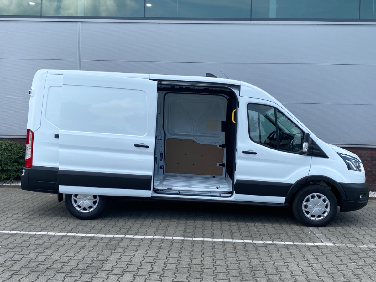 Ford Transit 170PK L3H2 Trend 2xSD | SYNC4 | Xenon | Camera | Stoelverw.