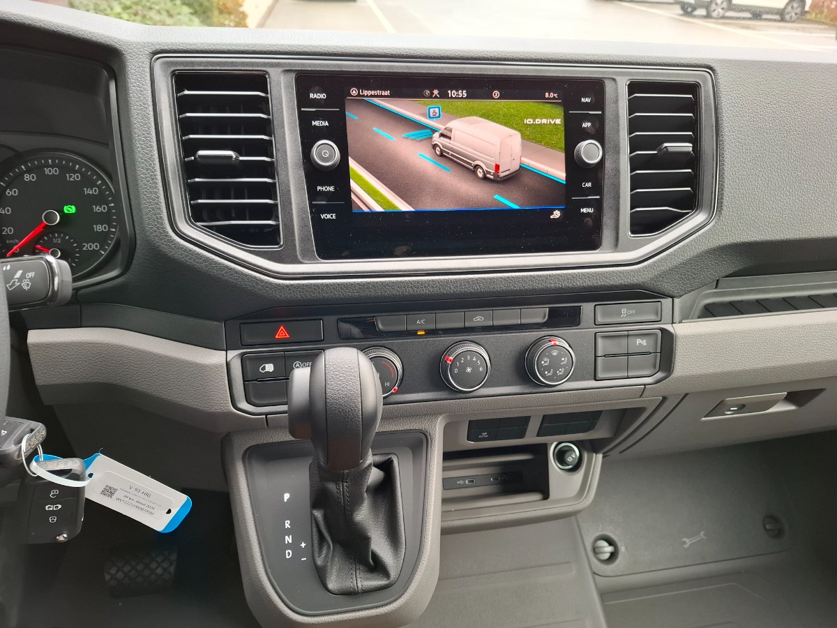 Volkswagen Crafter 35 L3H3 177PK AUT | LED NAV CAM | ErgoComf. | Trekhaakvoorber. | Mistlampen