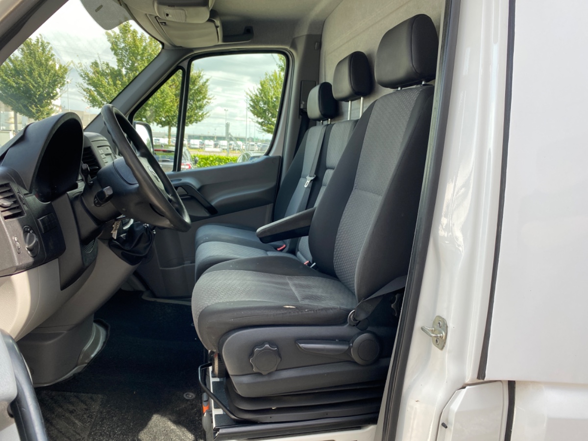 Volkswagen Crafter 35 2.0 TDI L3H2