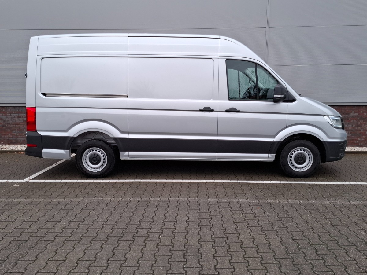 Volkswagen Crafter 35 L3H3 177PK AUT | LED NAV CAM | ErgoComf. | Trekhaakvoorber. | Mistlampen