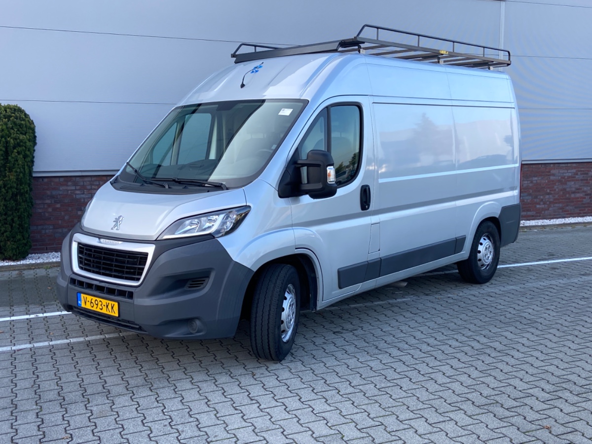 Peugeot Boxer 335 2.0 BlueHDI L2H1 Pro DC