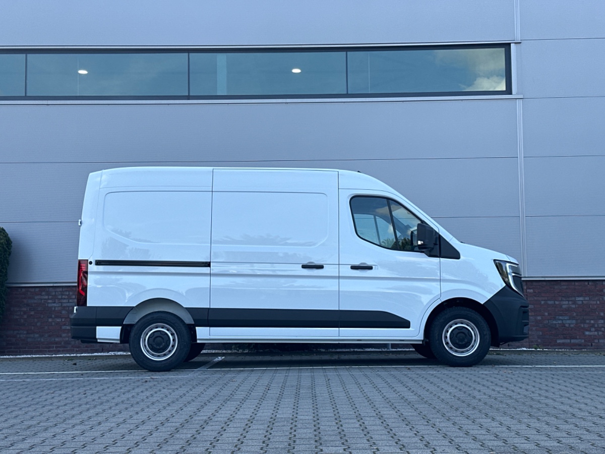 Renault Master T35 2.0 dCi 130 L2H2 Advance