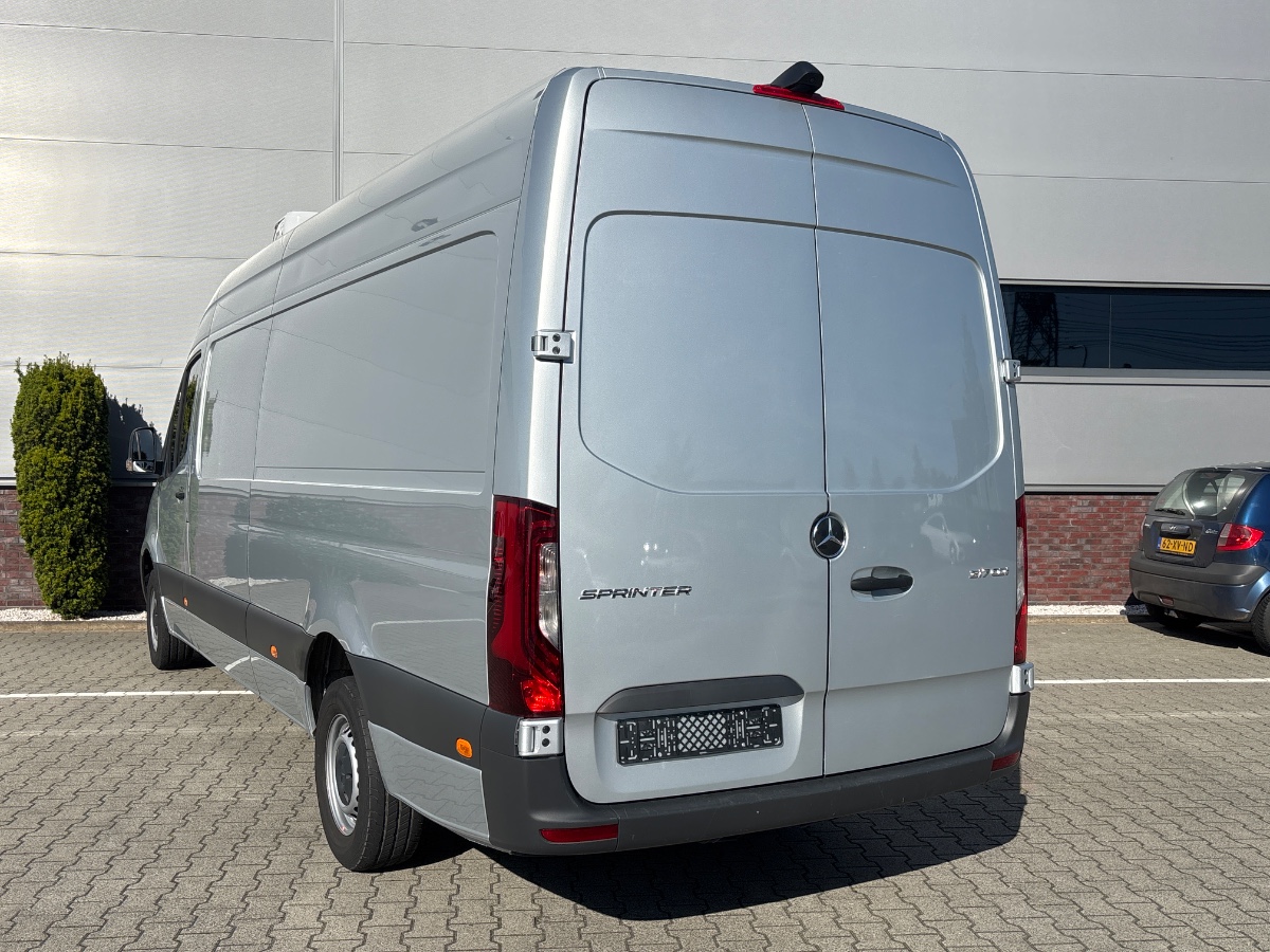 Mercedes-Benz Sprinter 317 CDI L3H2 AUT | Koelwagen Carrier Xarios 300 Carpol | MBUX NAV CC CAM