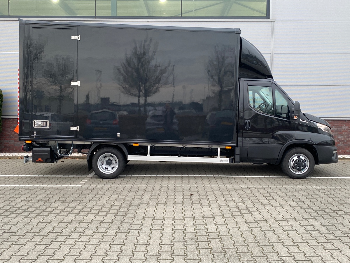 Iveco Daily NW MODEL | 40C18 3.0 Automaat Bakwagen met Laadklep