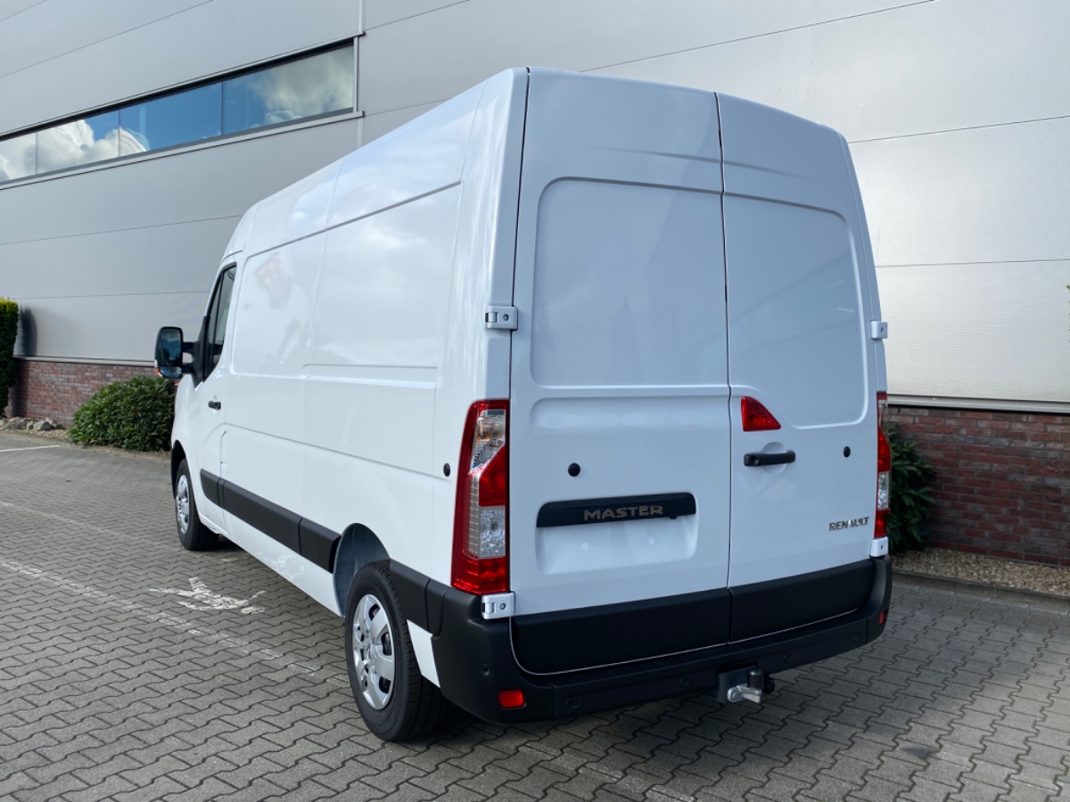 Renault Master T35 2.3 dCi 135 L2H2 Work Edition | THK 4SB