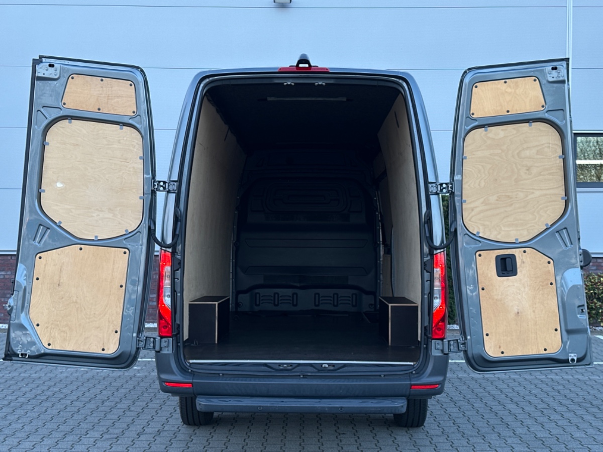 Mercedes-Benz Sprinter 319 3.0 CDI V6 L3H2 Automaat | SELENITGRAU | MBUX 10,25″ | 360 Camera | Navi