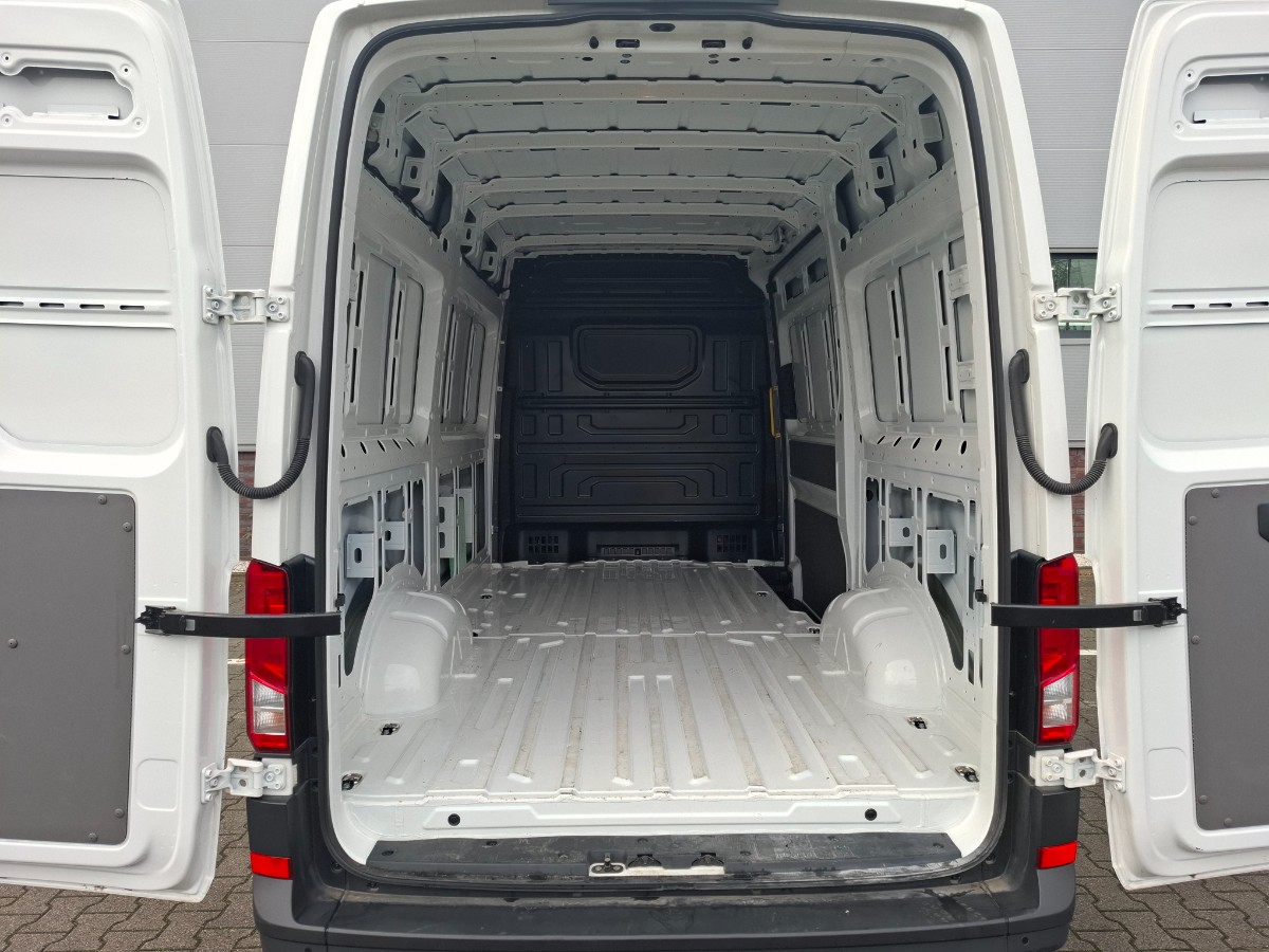 Volkswagen Crafter 35 L3H3 2,0TDI 4MOTION