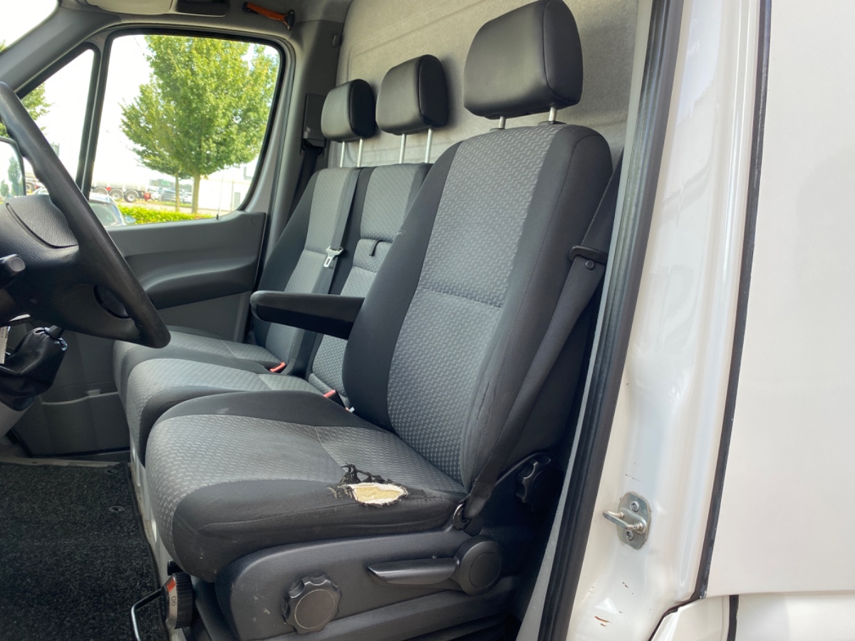 Volkswagen Crafter 35 2.0 TDI L3H2