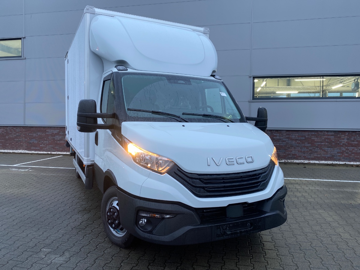 Iveco Daily NW MODEL | 40C18 3.0 Automaat Bakwagen met Laadklep