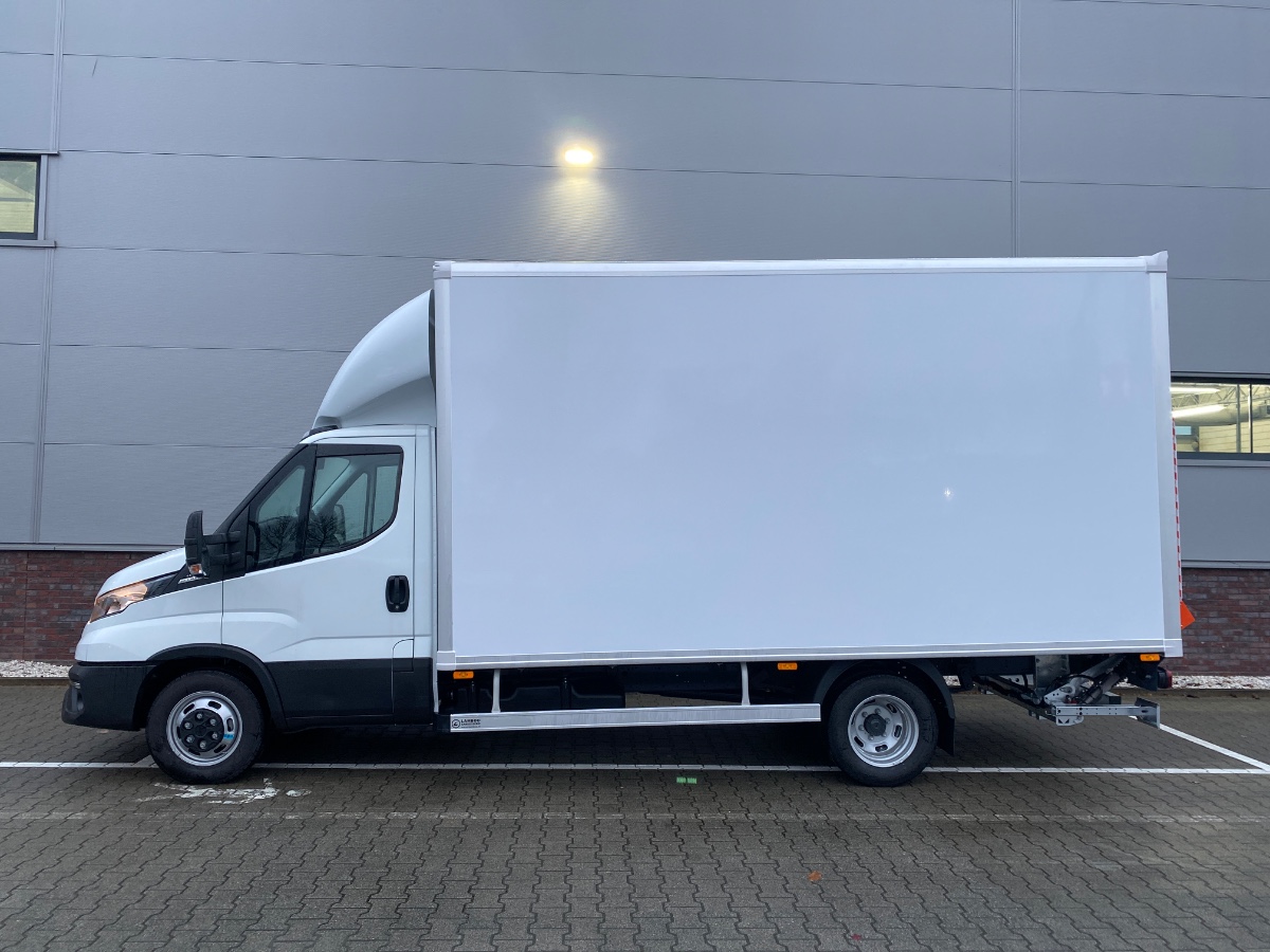 Iveco Daily NW MODEL | 40C18 3.0 Automaat Bakwagen met Laadklep