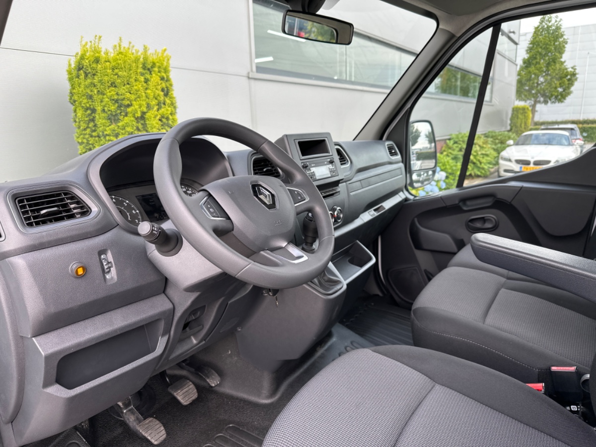 Renault Master FWD 2.3 dCi 165PK Oprijwagen