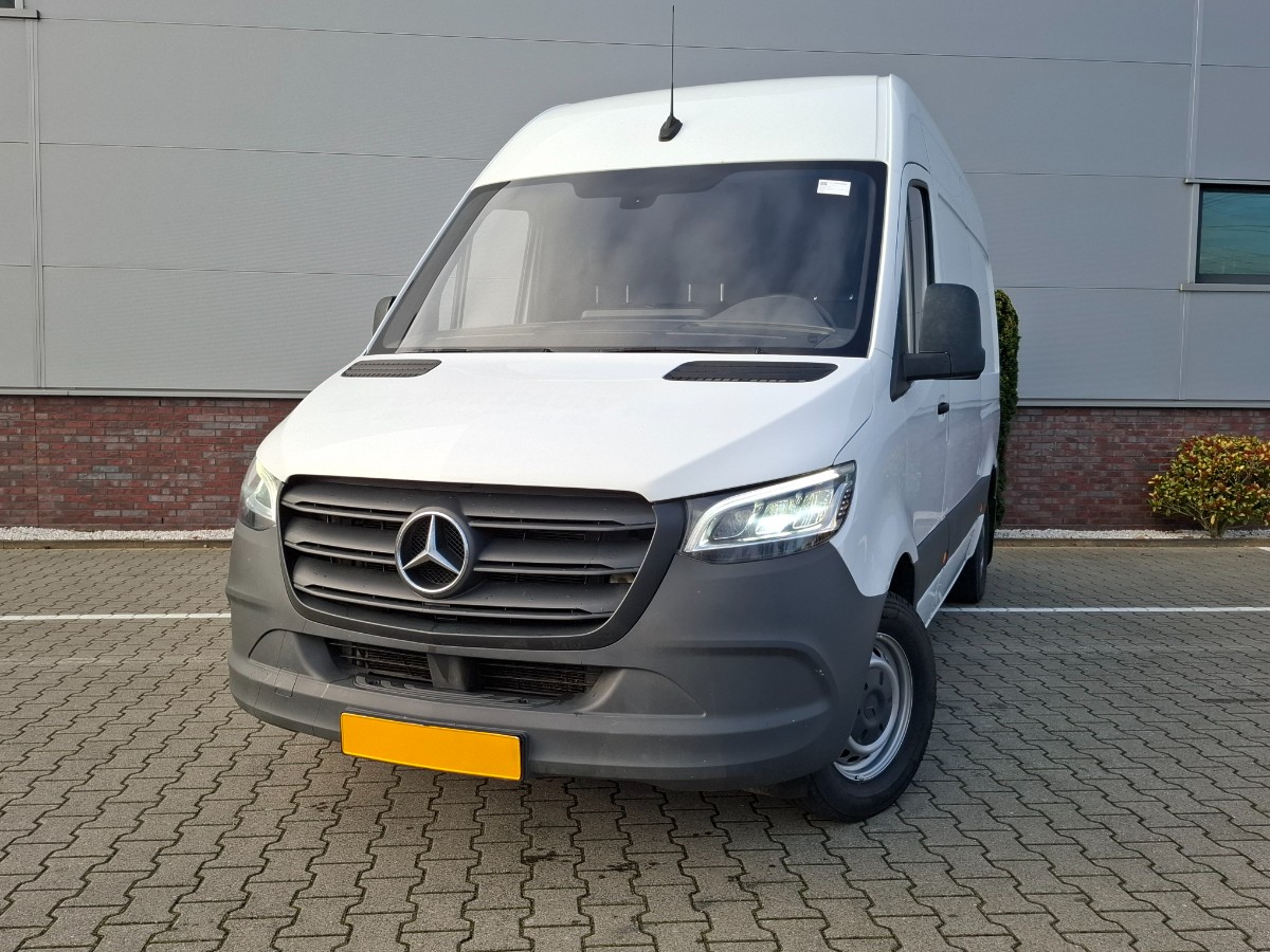 Mercedes-Benz Sprinter 317 CDI AUT L2H2 RWD | LED CAM COMFSTOEL TREKHAAK STOELVERW.