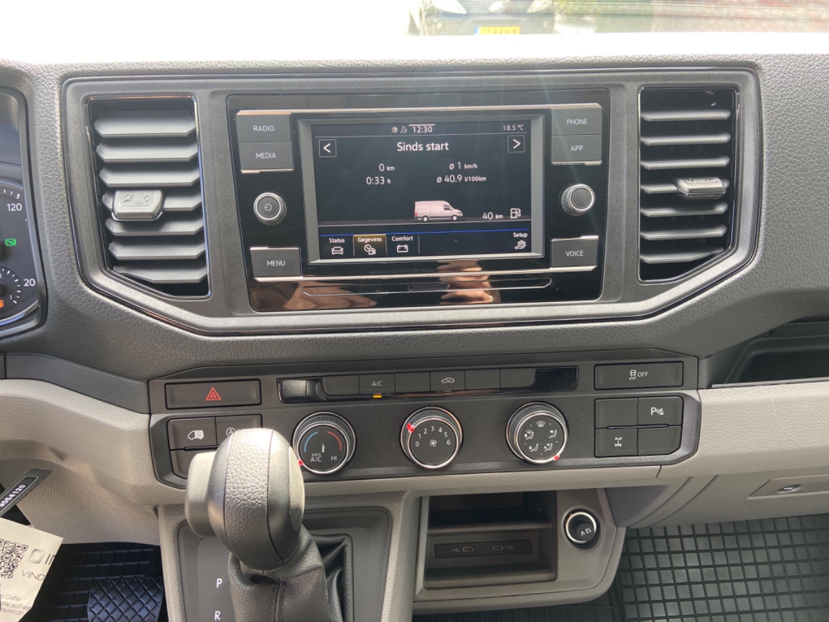 Volkswagen Crafter 35 L3H3 177PK AUT 4MOTION | LED THK CARPLAY CAM | Leverbaar 30 SEPT