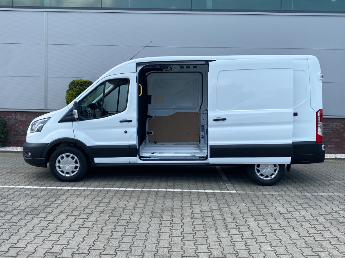 Ford Transit 170PK L3H2 Trend 2xSD | SYNC4 | Xenon | Camera | Stoelverw.