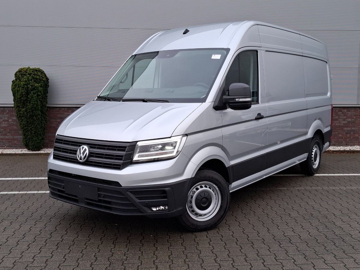 Volkswagen Crafter 35 L3H3 177PK AUT | LED NAV CAM | ErgoComf. | Trekhaakvoorber. | Mistlampen